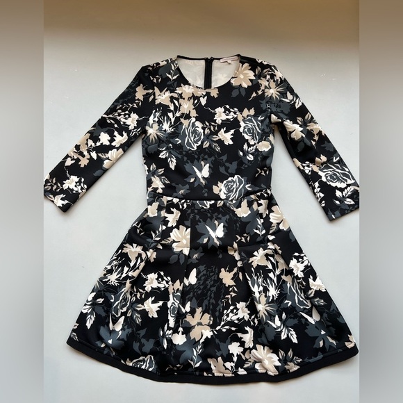Beautiful floral Patrizia Pepe dress ! - Picture 4 of 11